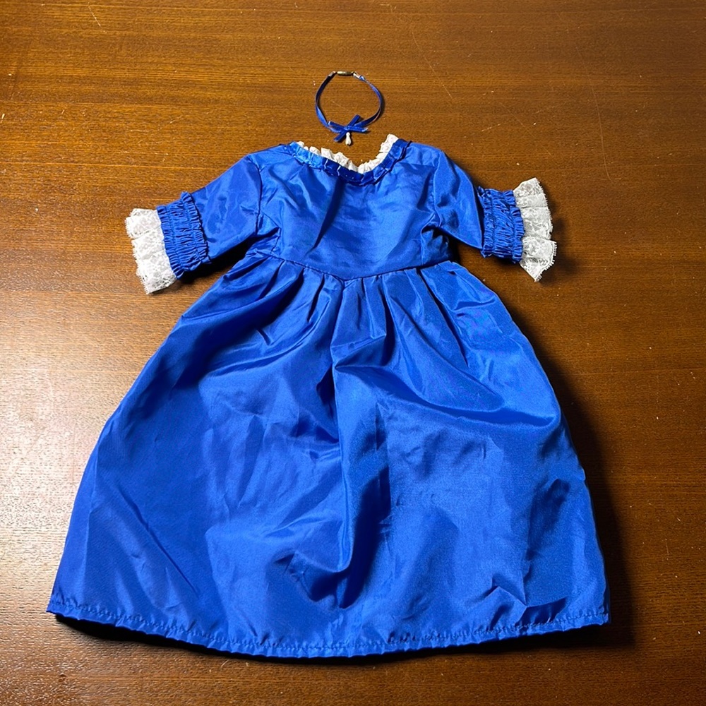 1995 Pleasant Co dress w necklace - Picture 4 of 6
